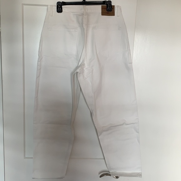 White Victoria Secret Women’s Jeans. Size 16 - Picture 2 of 4